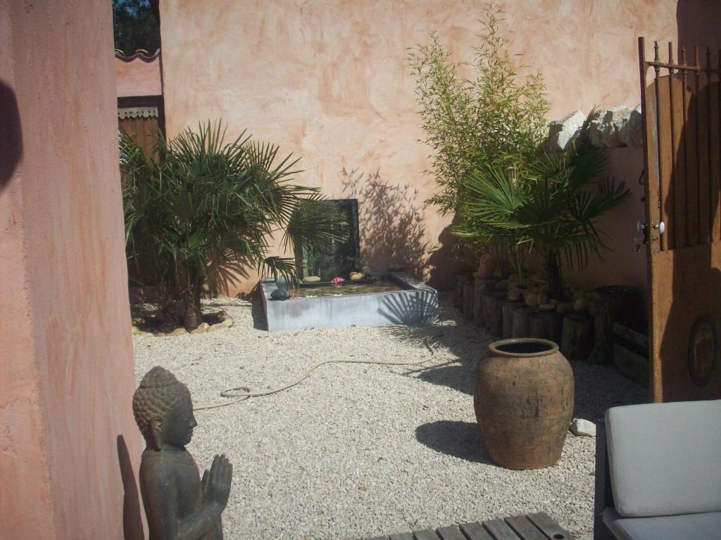 Studios Et Gite La Sauvasse Vagnas Room photo